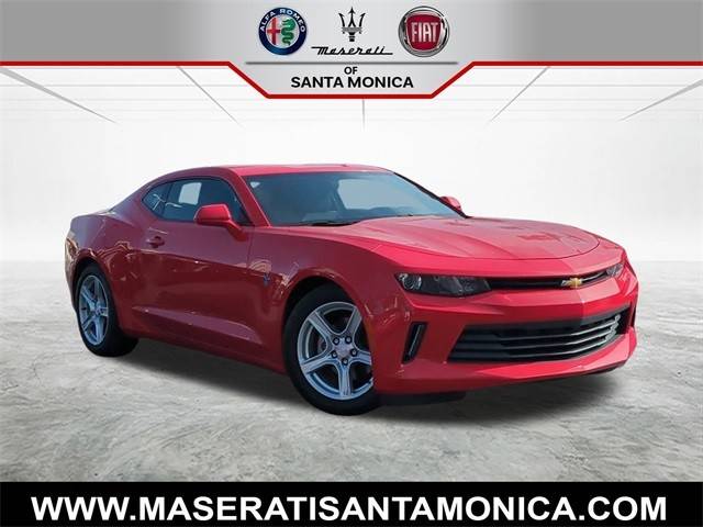 2016 Chevrolet Camaro 1LT RWD photo