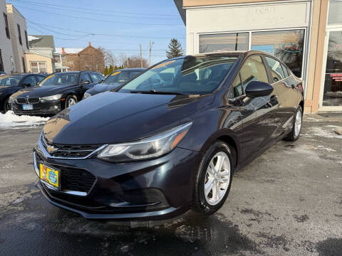 2016 Chevrolet Cruze LT FWD photo