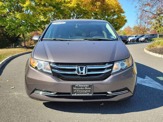 2016 Honda Odyssey EX-L FWD photo