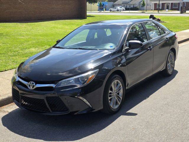 2016 Toyota Camry SE FWD photo