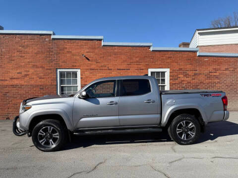 2016 Toyota Tacoma TRD Sport 4WD photo