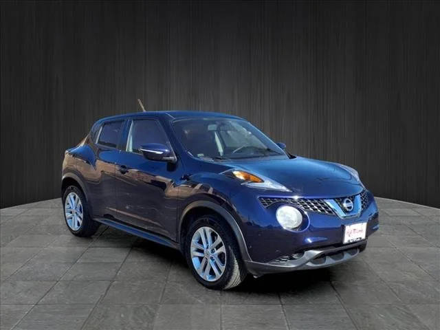 2016 Nissan Juke SV FWD photo