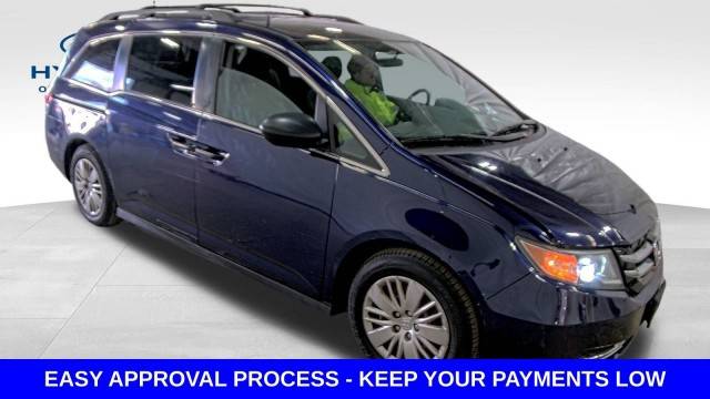 2016 Honda Odyssey LX FWD photo