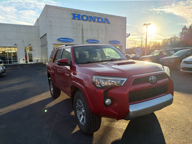 2016 Toyota 4Runner Limited 4WD photo