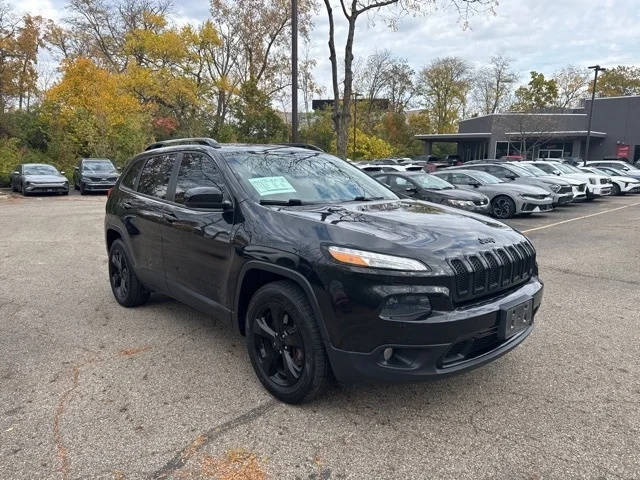 2016 Jeep Cherokee High Altitude 4WD photo