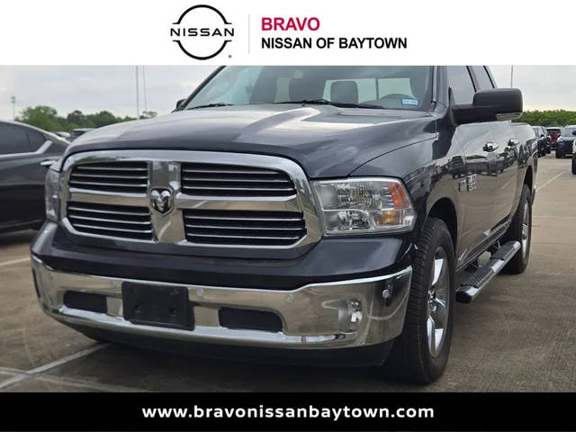2016 Ram 1500 Lone Star RWD photo