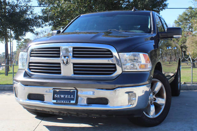 2016 Ram 1500 Lone Star RWD photo