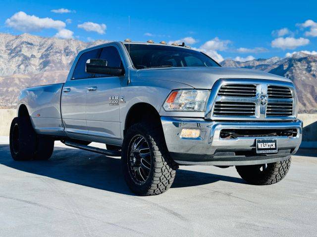 2016 Ram 3500 Big Horn 4WD photo