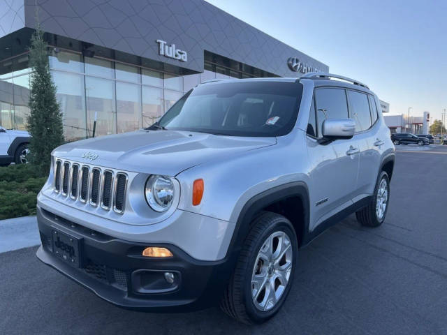 2016 Jeep Renegade Limited 4WD photo