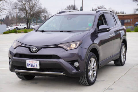 2016 Toyota RAV4 Limited FWD photo
