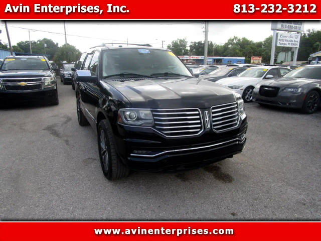 2016 Lincoln Navigator Select RWD photo