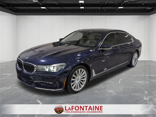 2016 BMW 7 Series 740i RWD photo
