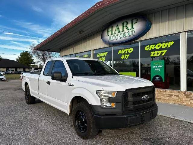 2016 Ford F-150 Lariat RWD photo