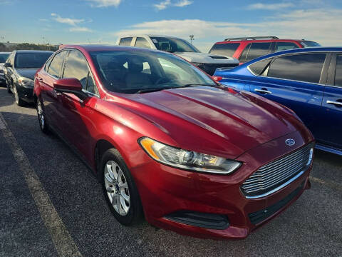 2016 Ford Fusion S FWD photo