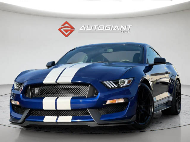 2016 Ford Mustang Shelby GT350 RWD photo