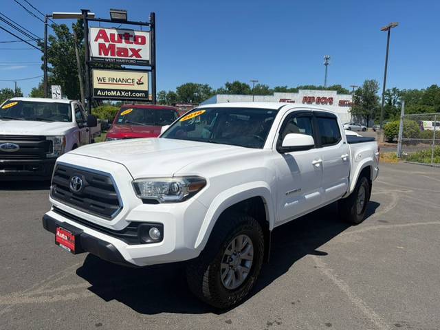 2016 Toyota Tacoma SR5 4WD photo