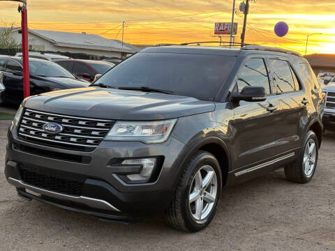 2016 Ford Explorer XLT 4WD photo
