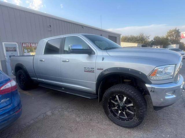 2016 Ram 2500 Laramie 4WD photo