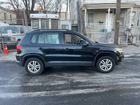 2016 Volkswagen Tiguan S AWD photo