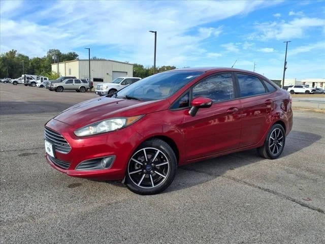 2016 Ford Fiesta SE FWD photo
