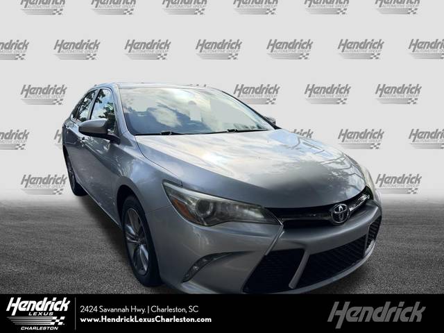 2016 Toyota Camry SE FWD photo