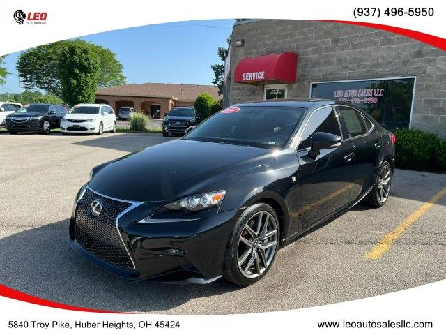 2016 Lexus IS  RWD photo