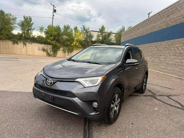 2016 Toyota RAV4 XLE AWD photo