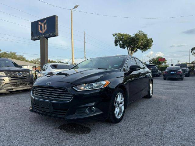 2016 Ford Fusion SE FWD photo