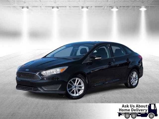 2016 Ford Focus SE FWD photo