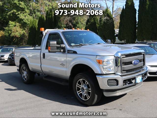 2016 Ford F-350 Super Duty XL 4WD photo