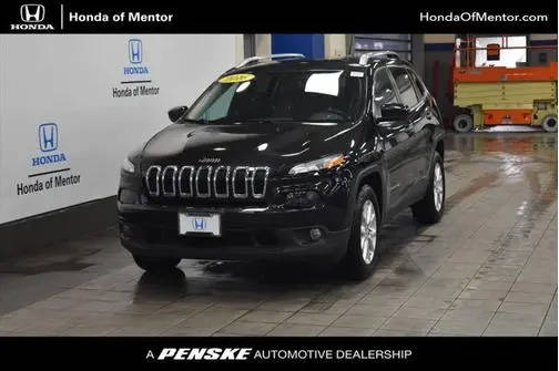 2016 Jeep Cherokee Latitude 4WD photo