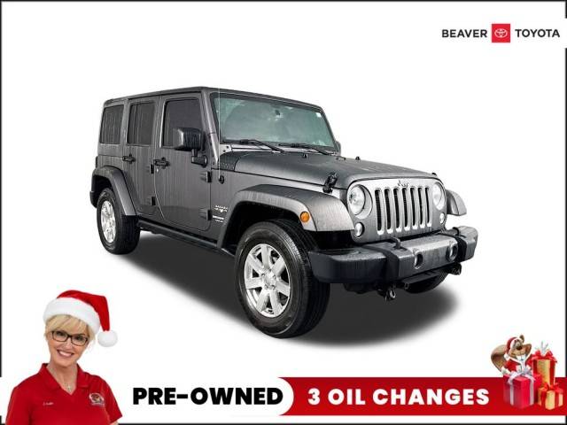 2016 Jeep Wrangler Unlimited Sahara 4WD photo