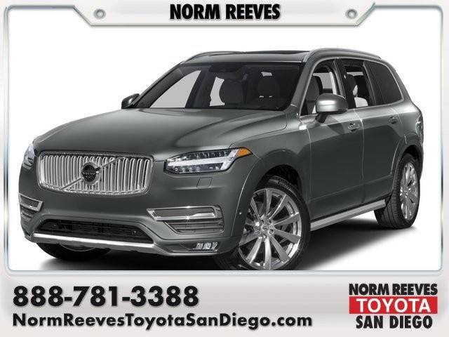 2016 Volvo XC90 T6 Momentum AWD photo