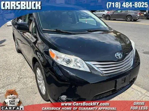 2016 Toyota Sienna XLE AWD photo