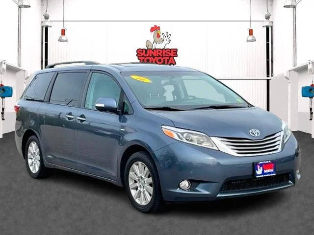 2016 Toyota Sienna Ltd Premium AWD photo