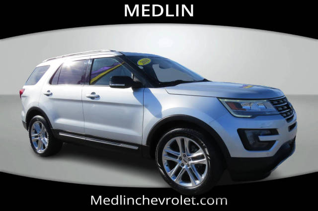 2016 Ford Explorer XLT FWD photo