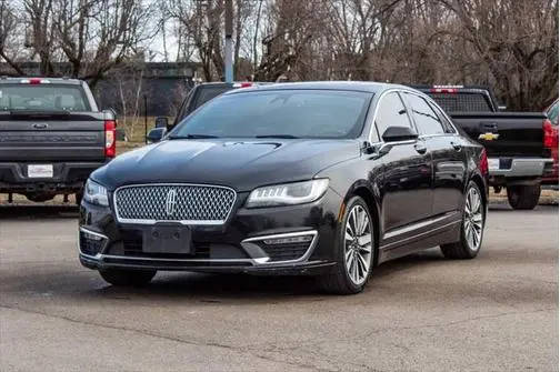2017 Lincoln MKZ Hybrid Reserve FWD photo