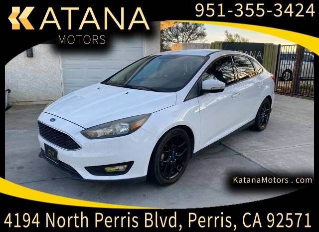 2016 Ford Focus SE FWD photo