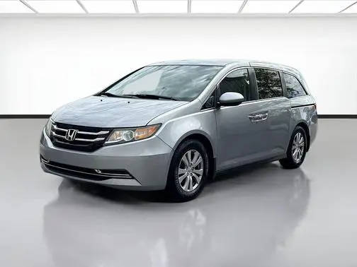 2016 Honda Odyssey SE FWD photo