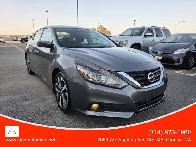 2016 Nissan Altima 2.5 SR FWD photo