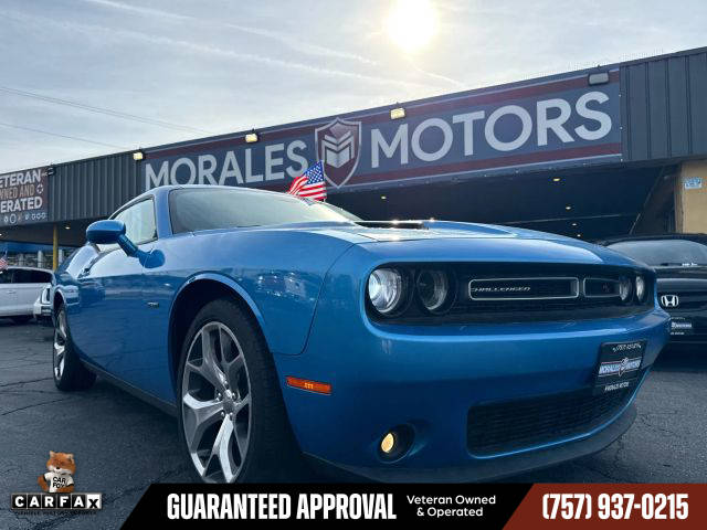 2016 Dodge Challenger R/T Plus RWD photo