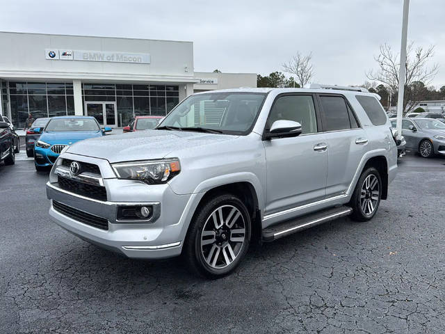 2016 Toyota 4Runner SR5 RWD photo