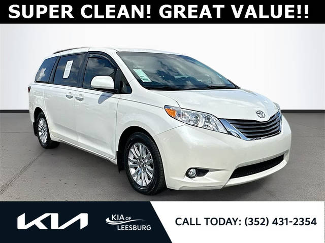 2016 Toyota Sienna XLE Premium FWD photo