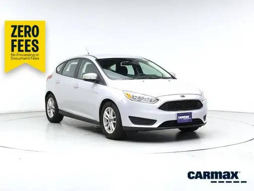 2015 Ford Focus SE FWD photo