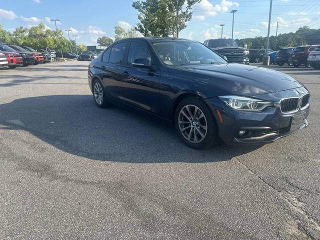 2016 BMW 3 Series 320i RWD photo