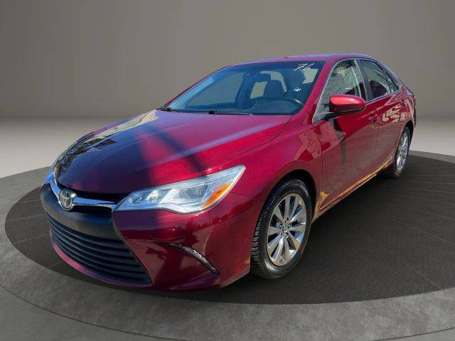 2016 Toyota Camry XLE FWD photo