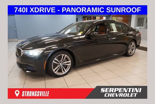 2017 BMW 7 Series 740i xDrive AWD photo