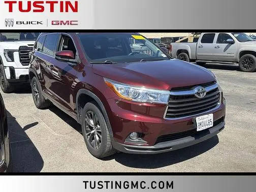 2016 Toyota Highlander XLE FWD photo