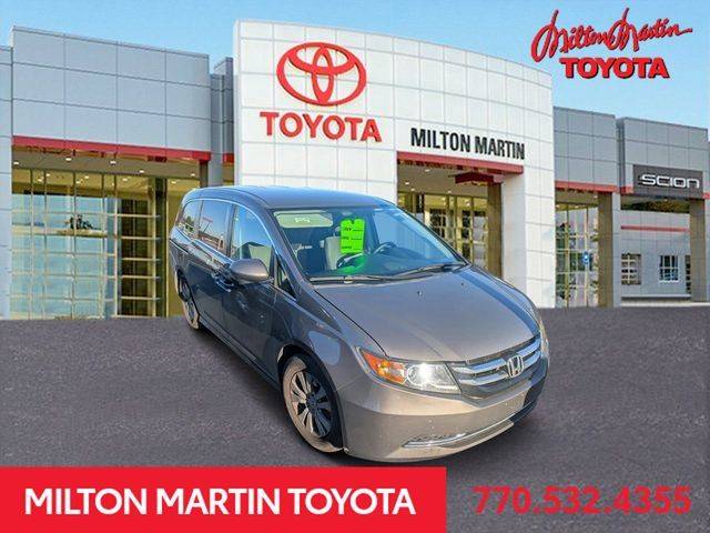 2016 Honda Odyssey SE FWD photo