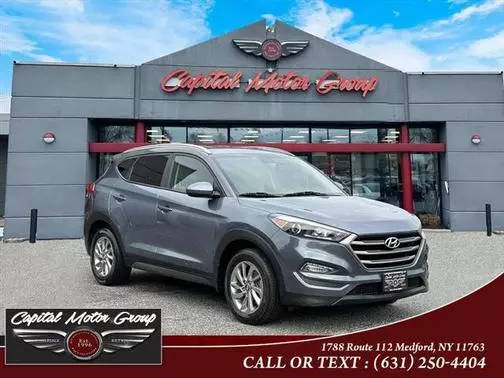 2016 Hyundai Tucson SE AWD photo